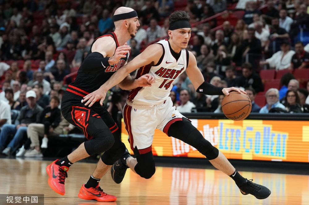 而艾维则为 而艾维则为