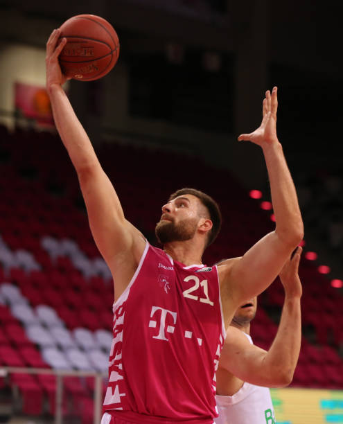 河村勇辉 河村勇辉