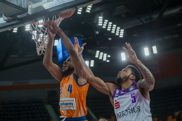 这次判罚直 这次判罚直